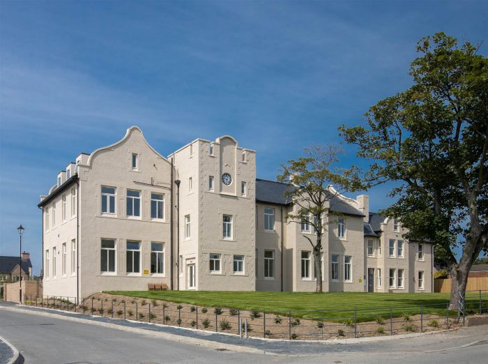 THE CLOCK TOWER APARTMENT, 4 Crosby House