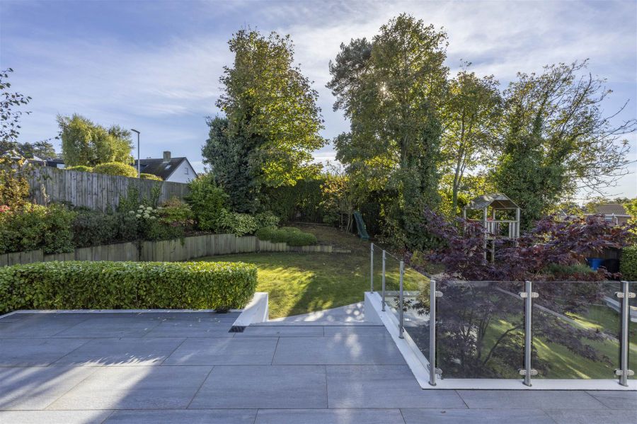 2 Kintyre Avenue