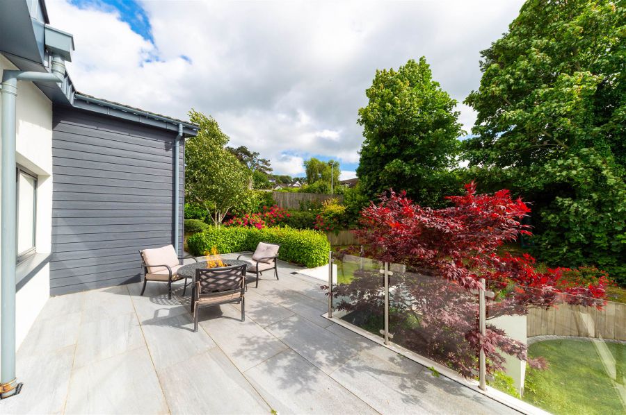 2 Kintyre Avenue