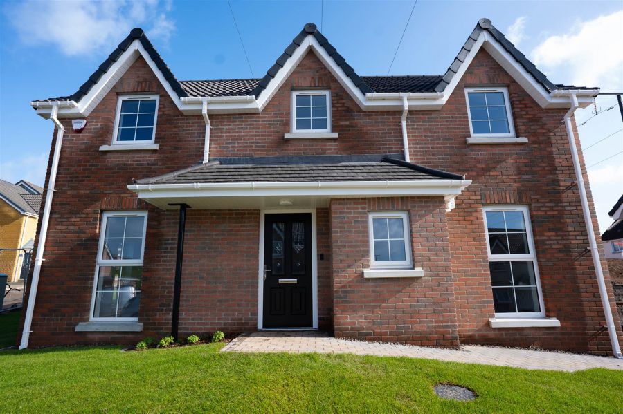 The Barnett, 177 Lagmore, Off Stewartstown Road, Belfast