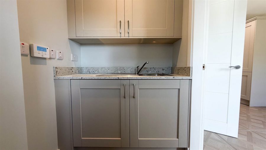 The Barnett, 177 Lagmore