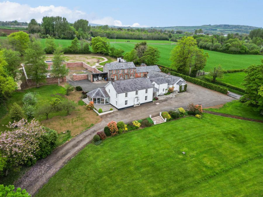 Islandreagh, 2 Islandreagh Road