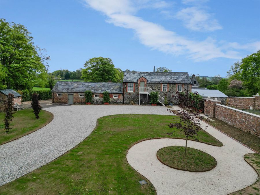 Islandreagh, 2 Islandreagh Road