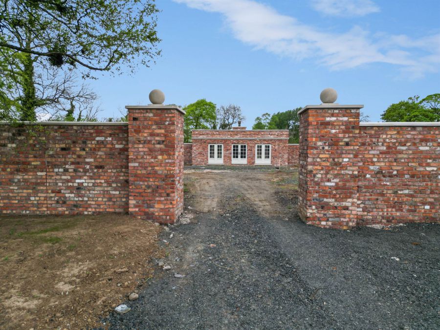 Islandreagh, 2 Islandreagh Road