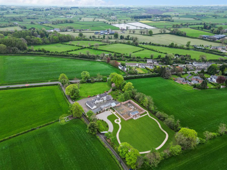 Islandreagh, 2 Islandreagh Road