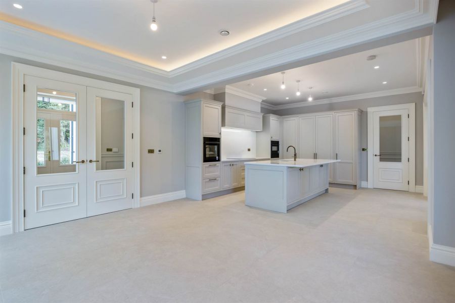 Ground Floor Mansion Apartment