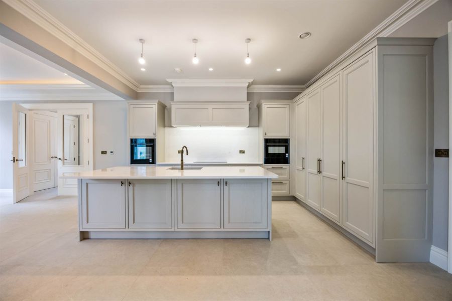 Ground Floor Mansion Apartment