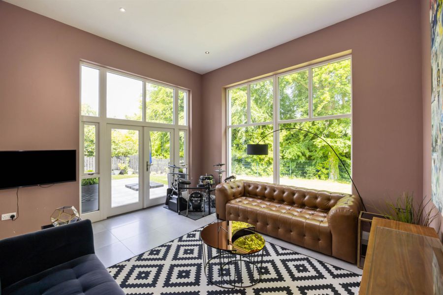 42 Victoria Road