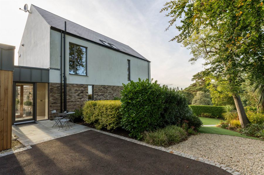 7 Twisel Brae Lane