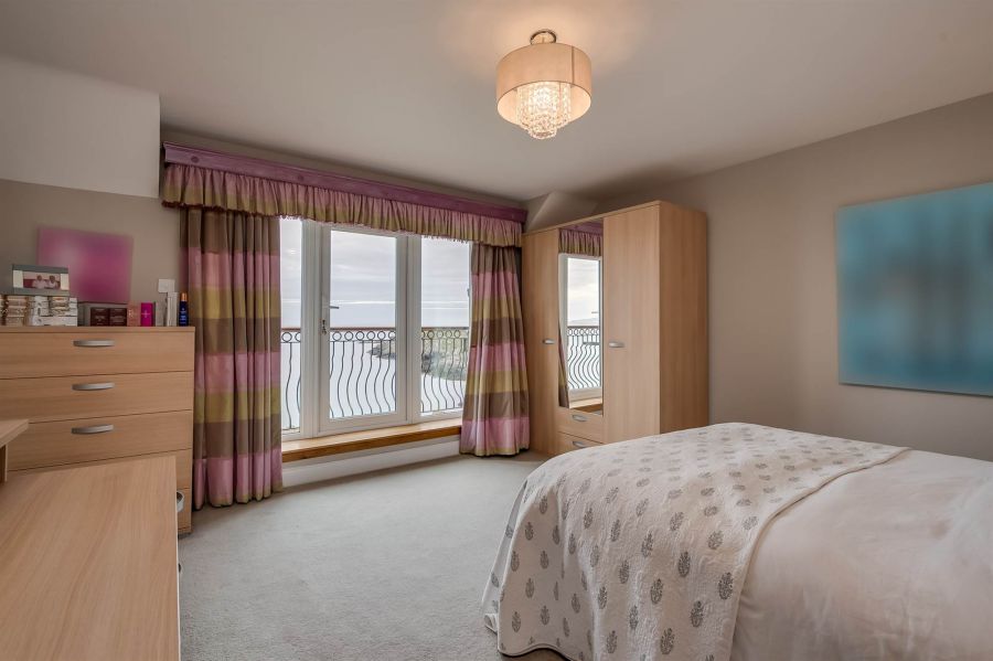 The Edge 12 Sandeel Lane