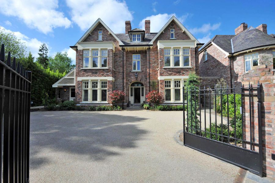 16 Old Cultra Road, Cultra, BT18 0AE