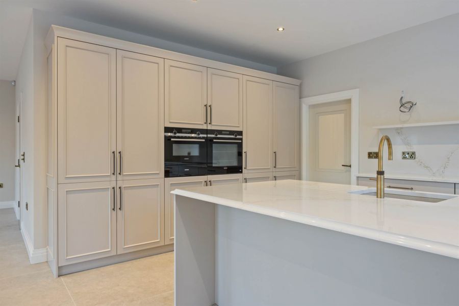 The Praeger 6 Ardavon Park