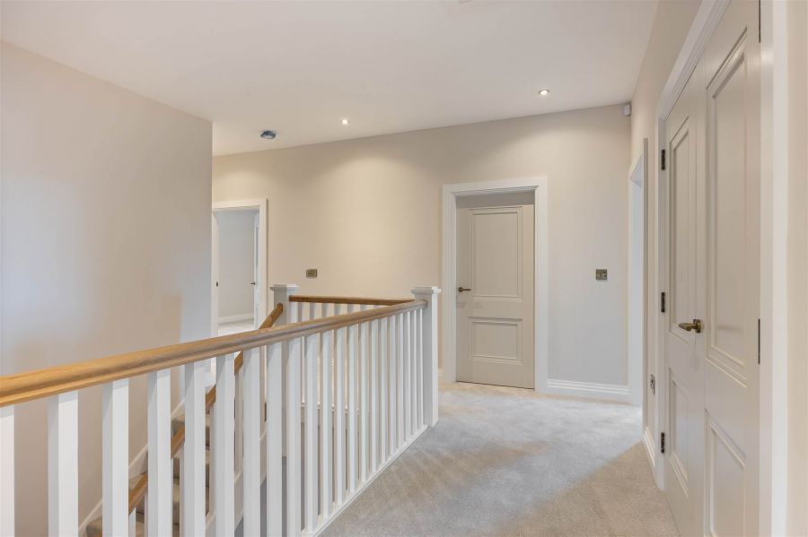 The Praeger 6 Ardavon Park