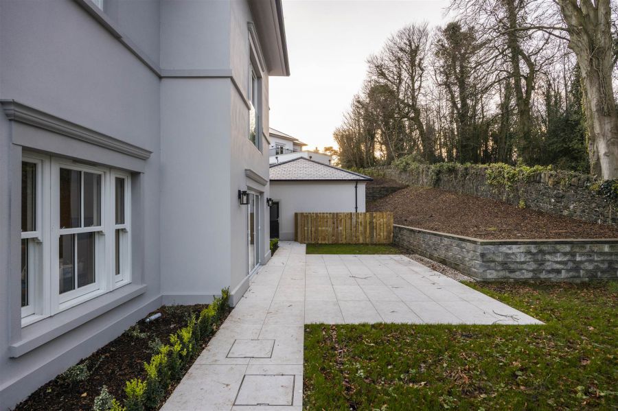 The Praeger 6 Ardavon Park