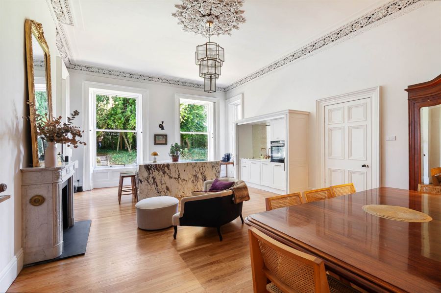 Tudor Hall, 5 Tudor Park