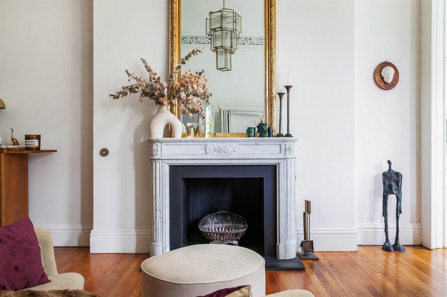 Tudor Hall, 5 Tudor Park