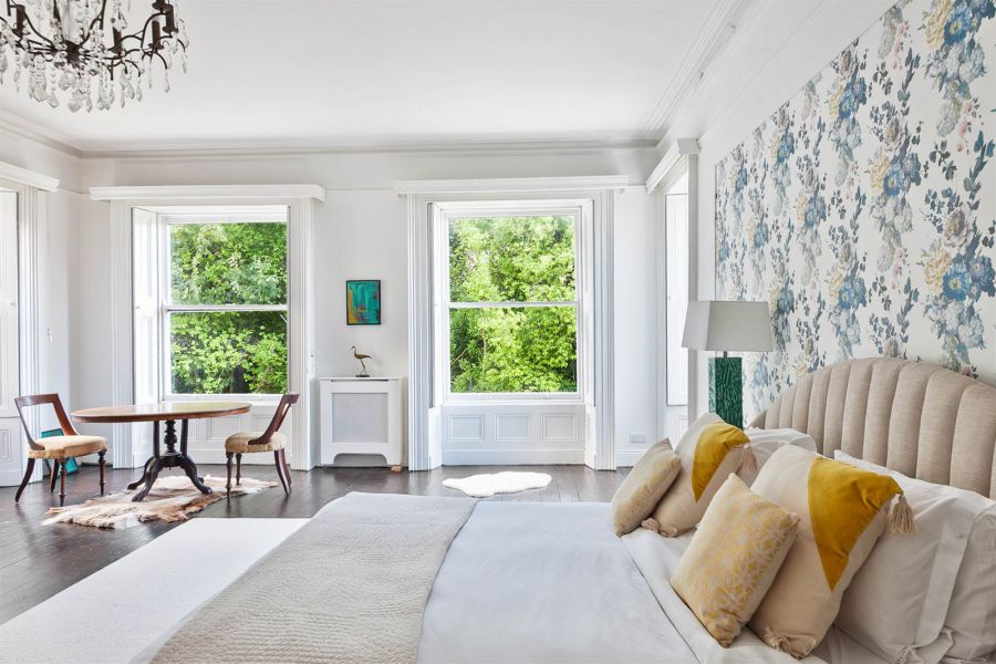 Tudor Hall, 5 Tudor Park