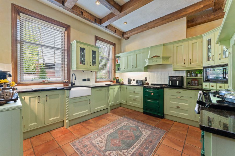 Clonard, 13 Bachelors Walk
