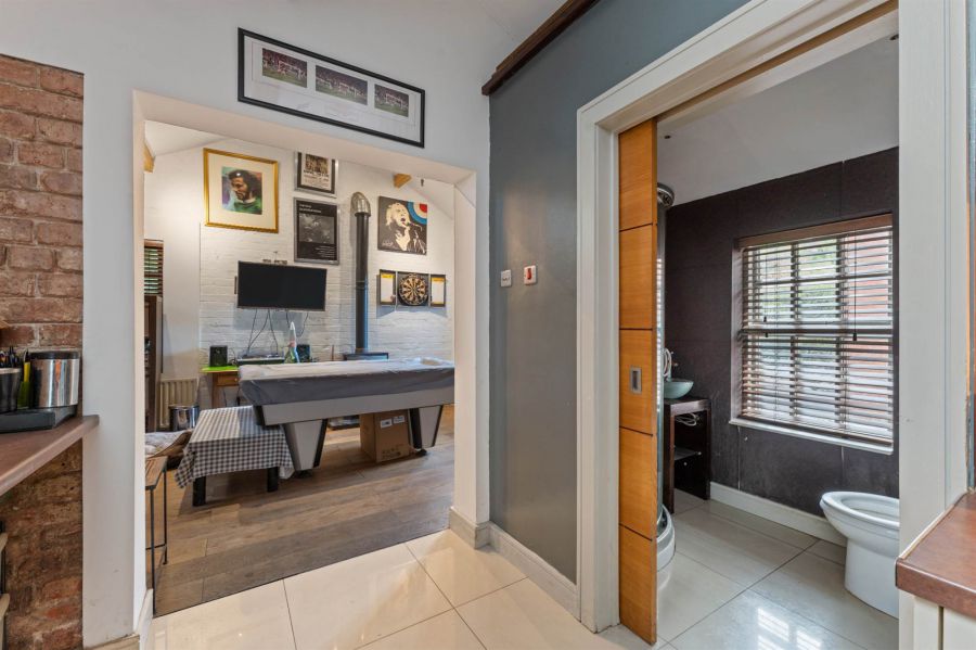 Clonard, 13 Bachelors Walk