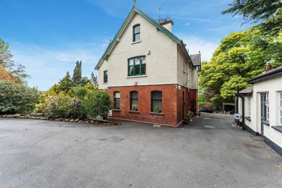 Clonard, 13 Bachelors Walk