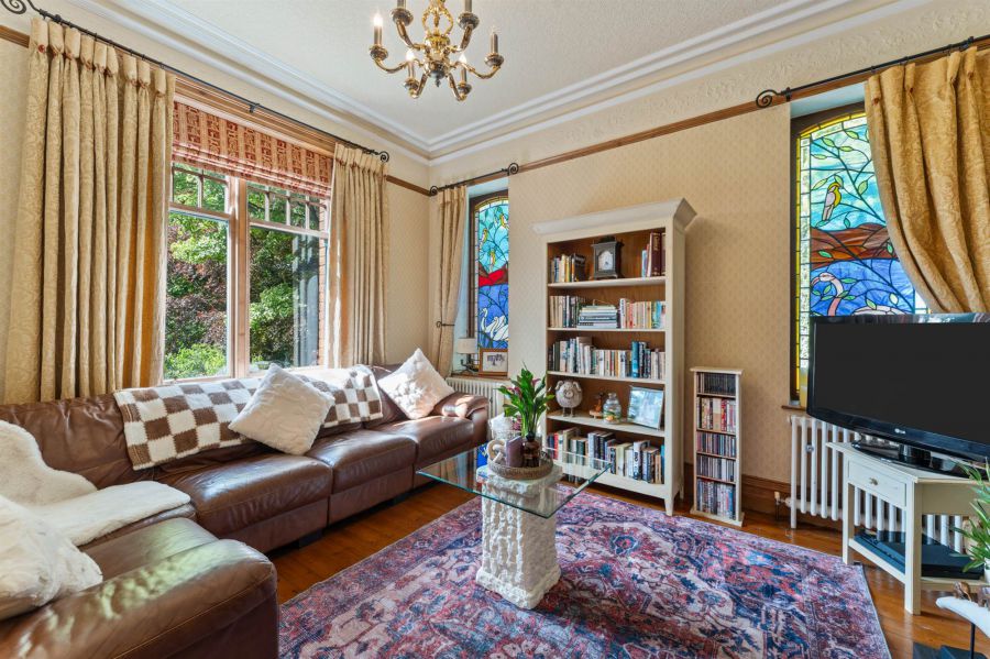 Clonard, 13 Bachelors Walk