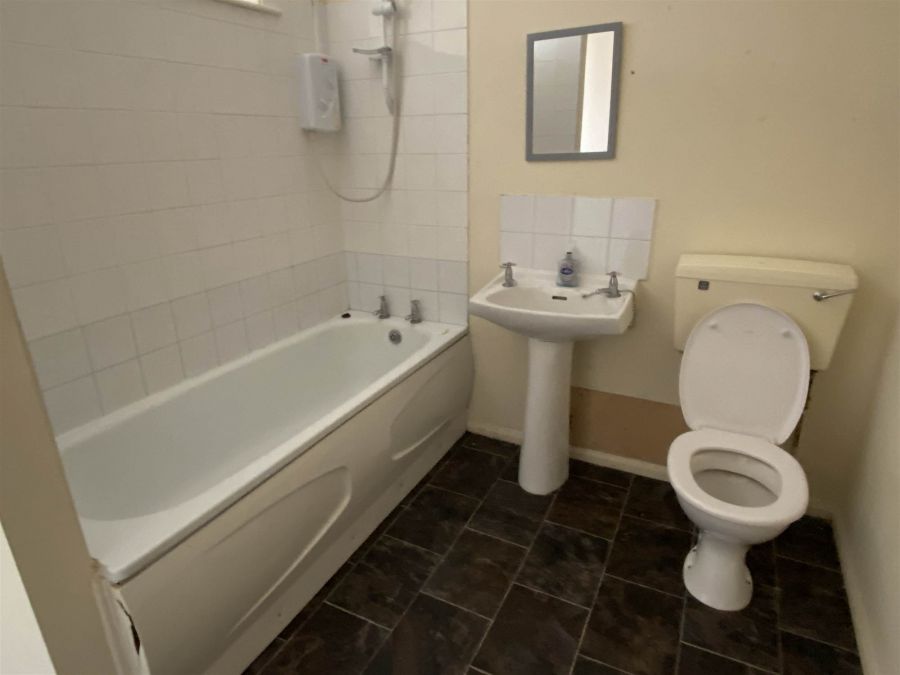 97 2Nd Floor  Irish Street