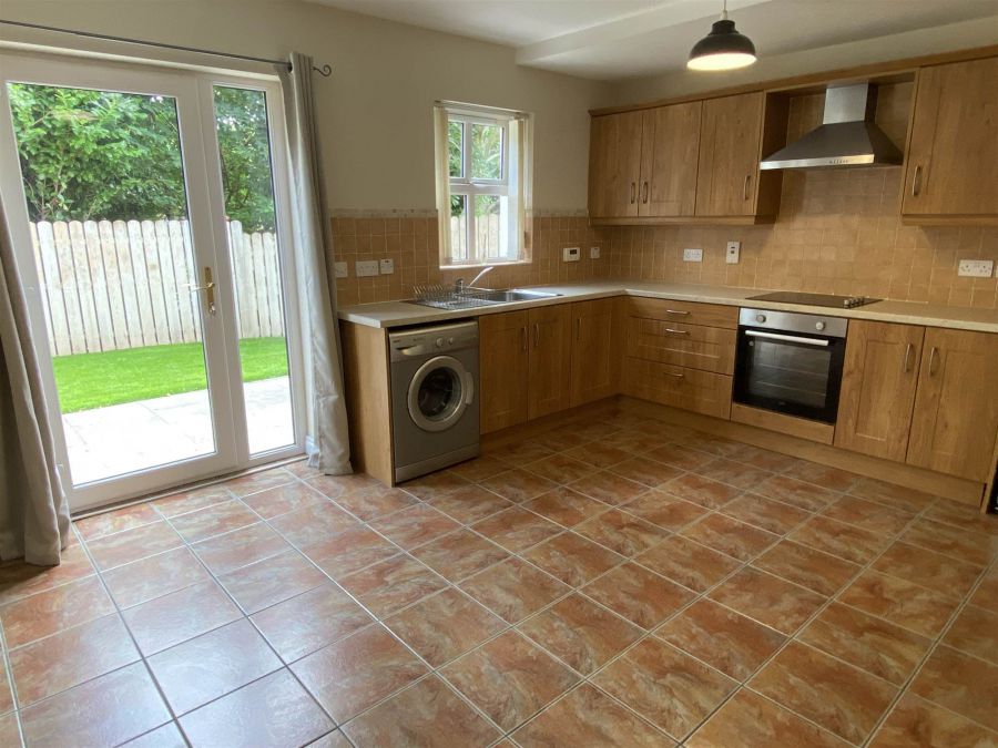 33 Riverview Heights