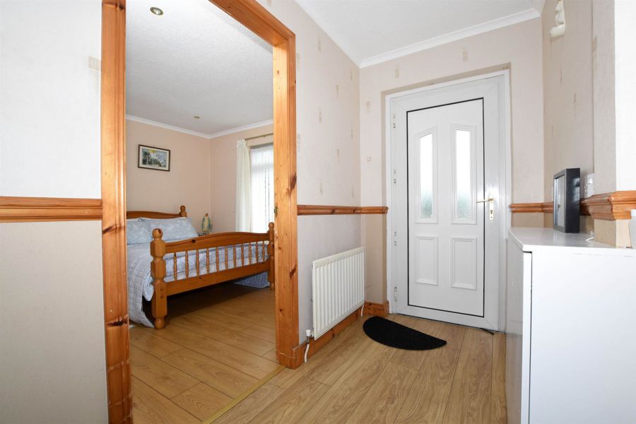 6 Bright Road