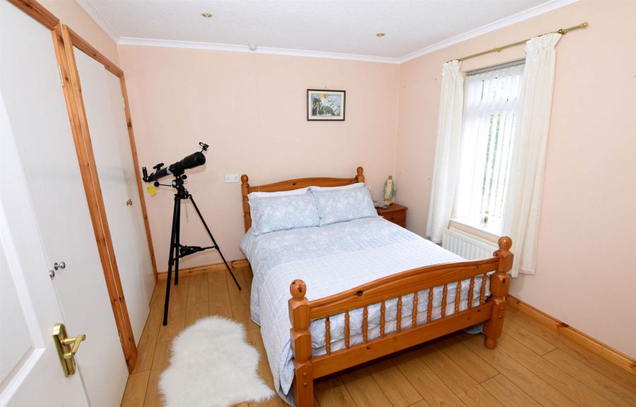 6 Bright Road