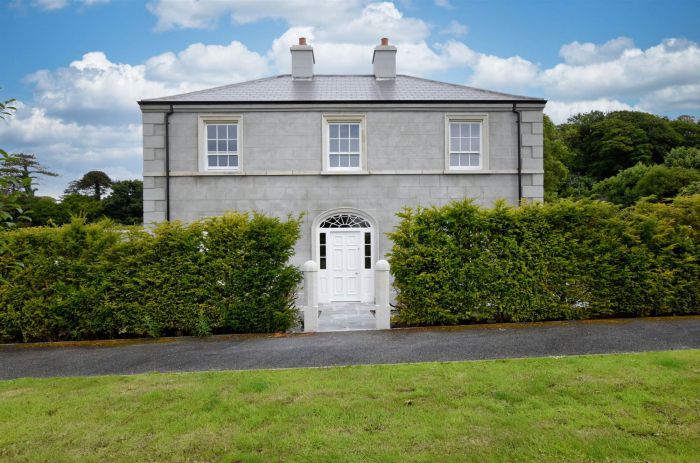 Strawberry Fields, 54 Kildare Park, downpatrick, strangford, BT30 7GY