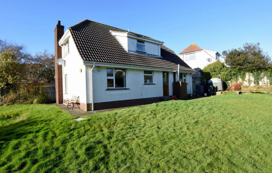 8 Ardfern Road