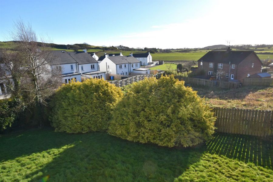 8 Ardfern Road