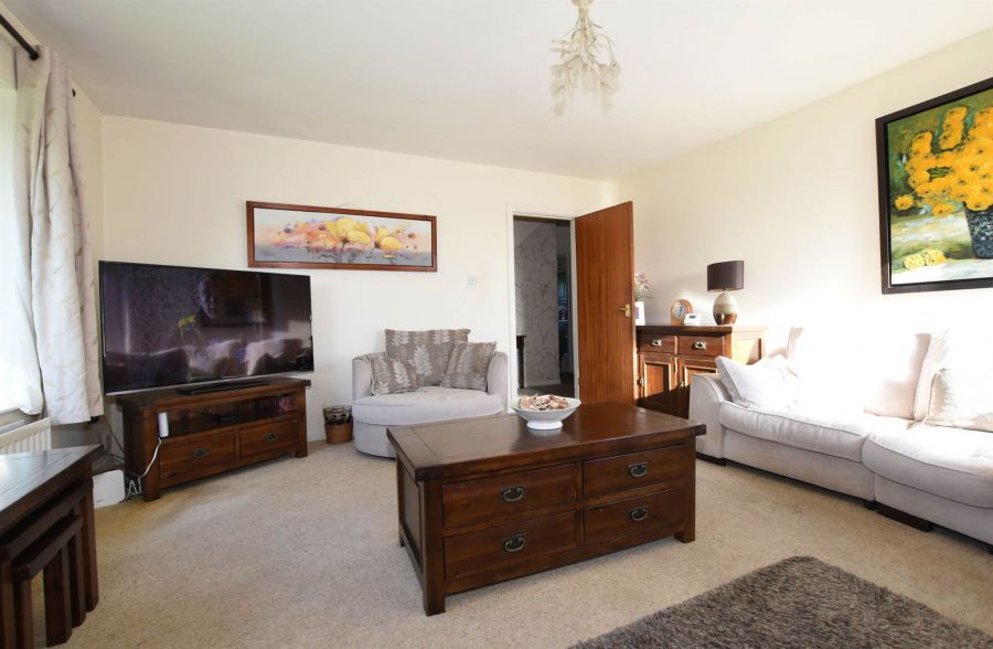 8 Ardfern Road