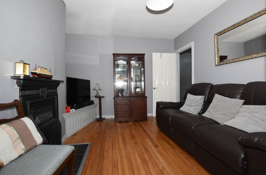 66 Ballyhornan Road