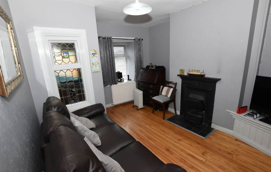 66 Ballyhornan Road