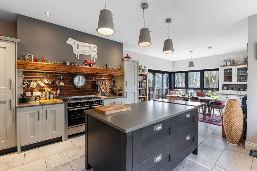 3 Ferry Quarter View