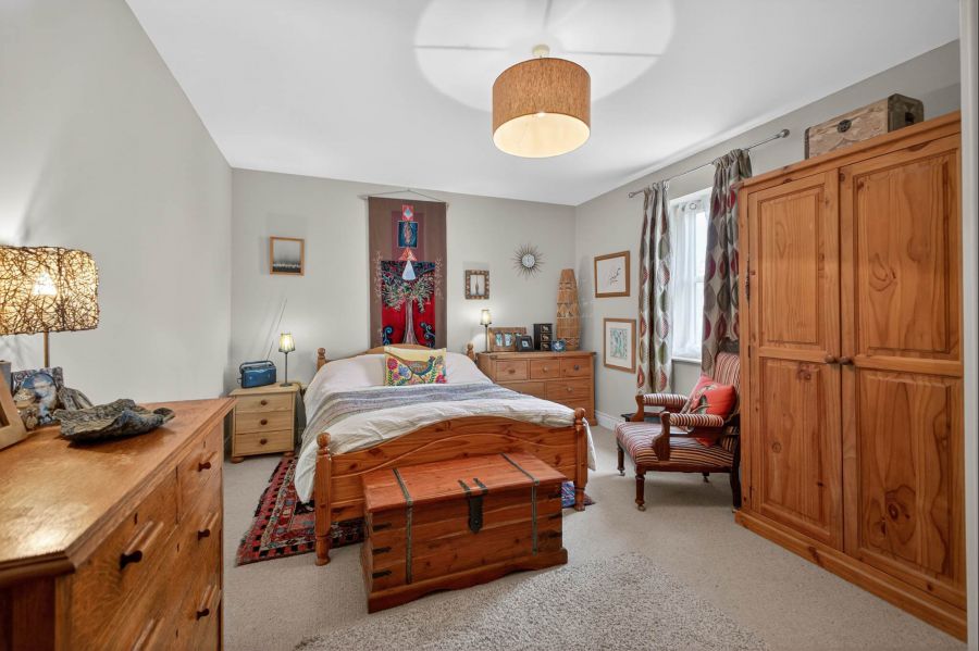 3 Ferry Quarter View