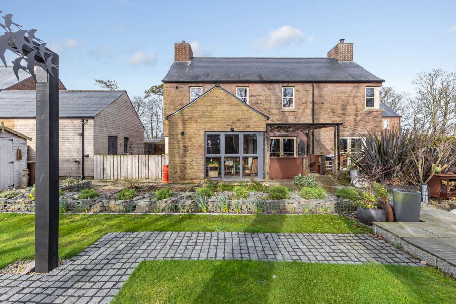 3 Ferry Quarter View