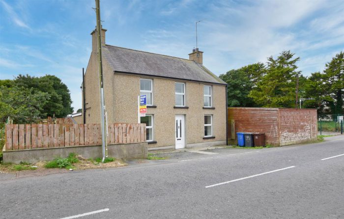 85 Commons Road, ballykinler, downpatrick, BT30 8DG