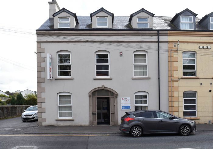 ** FOR SALE/TO LET **, 69 Church Street