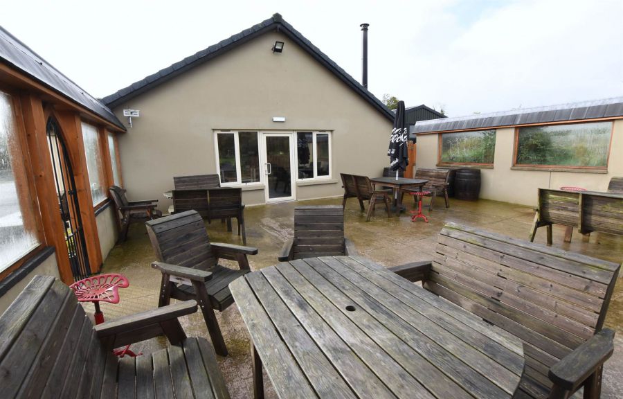 Bells Hill Farm Shop & Tea Room, 123 Downpatrick Road