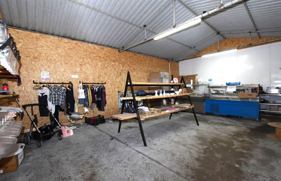Bells Hill Farm Shop & Tea Room, 123 Downpatrick Road