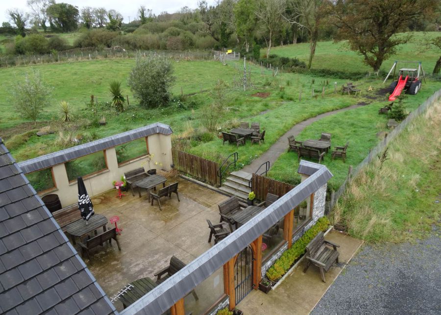 Bells Hill Farm Shop & Tea Room, 123 Downpatrick Road