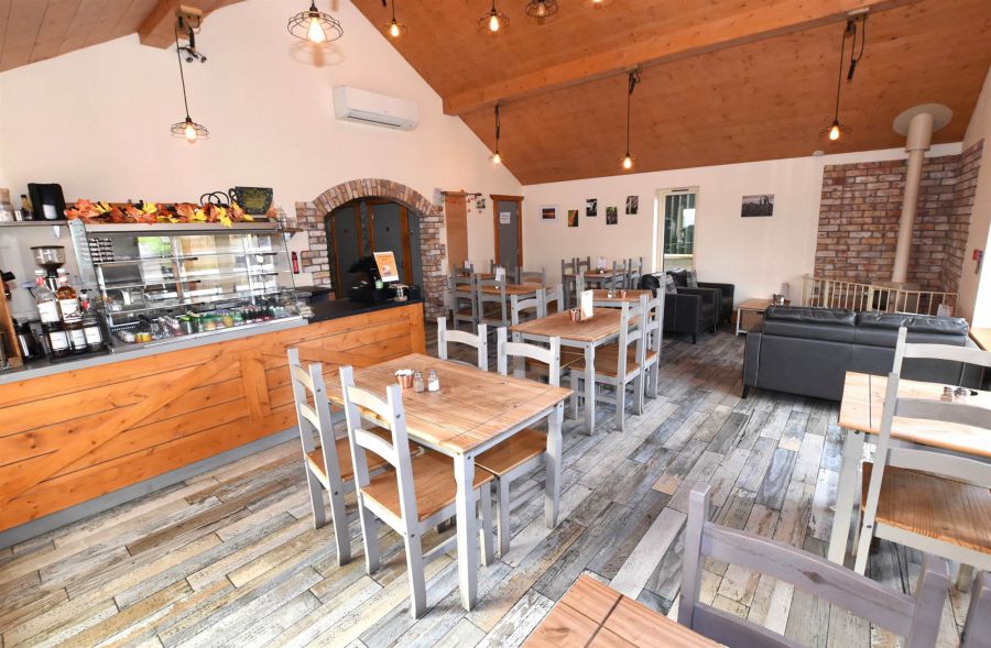 Bells Hill Farm Shop & Tea Room, 123 Downpatrick Road