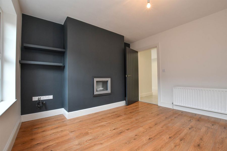 15 Meadow View