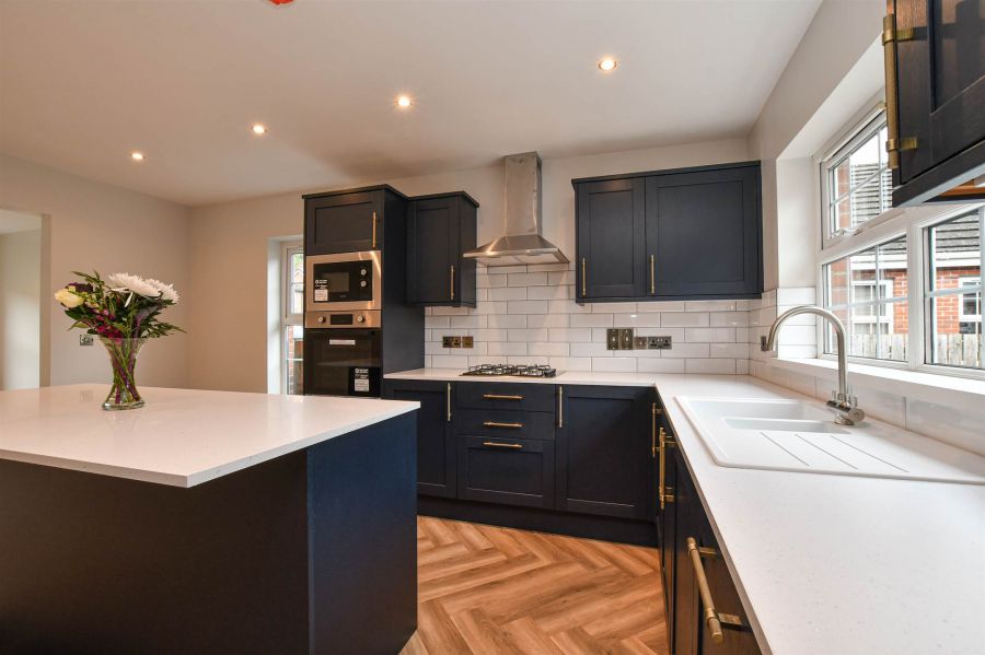 15 Meadow View