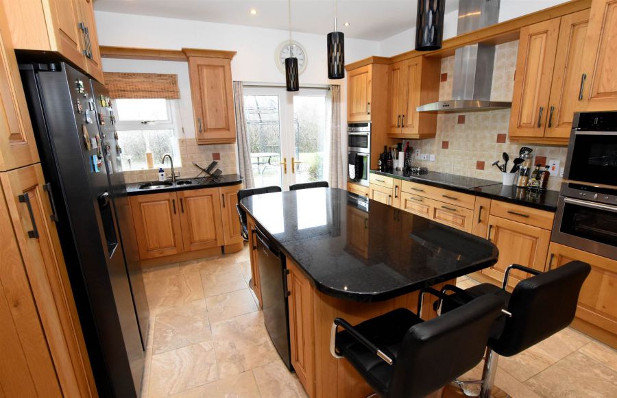 6 Dromara Road