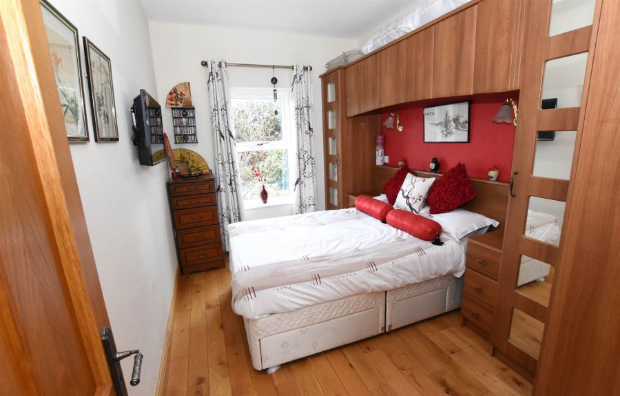6 Dromara Road