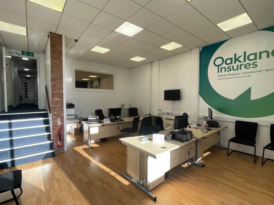  Ground floor commercial premises, 8-10 Irish Street