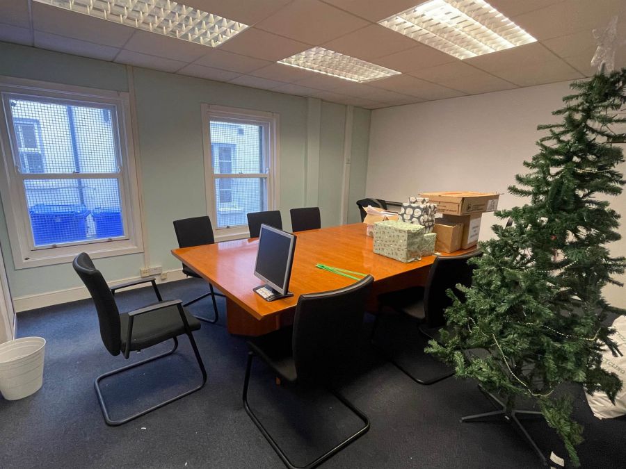  Ground floor commercial premises, 8-10 Irish Street